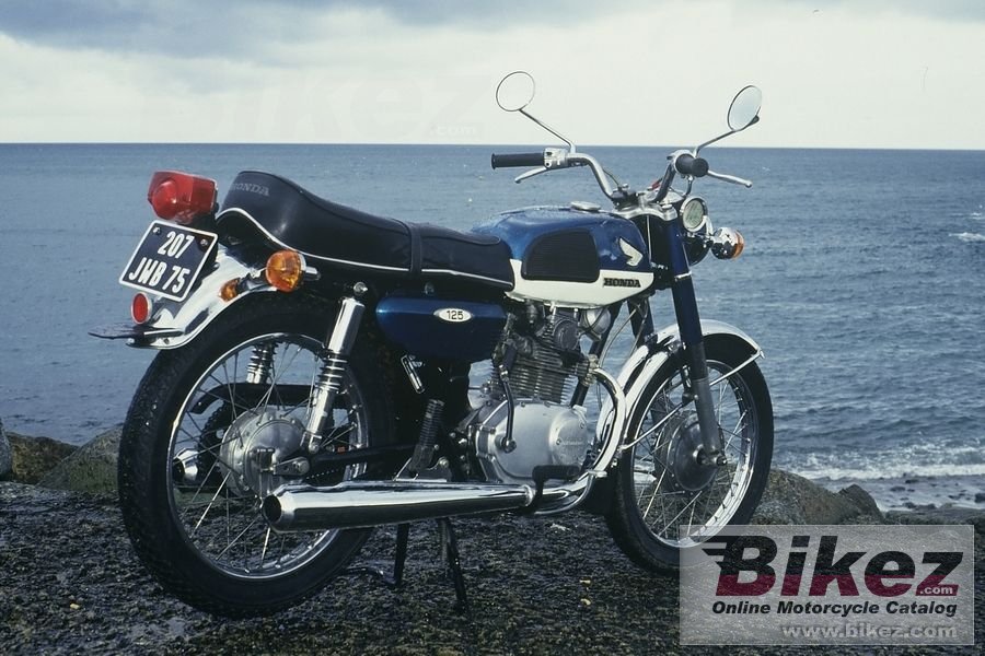 Big Pascal CREZE cb 125 picture and wallpaper from Bikez.com